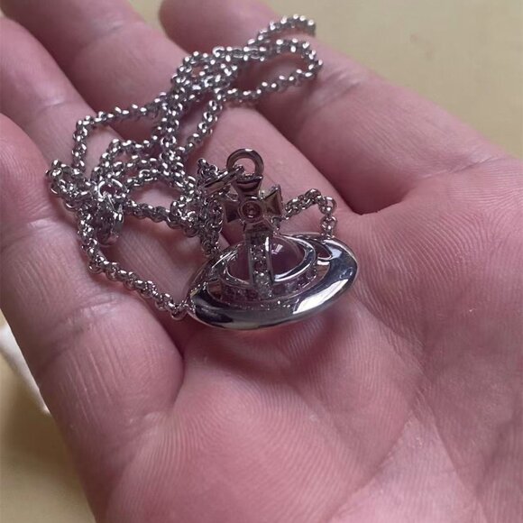 Westwood World necklace - Picture 3 of 5